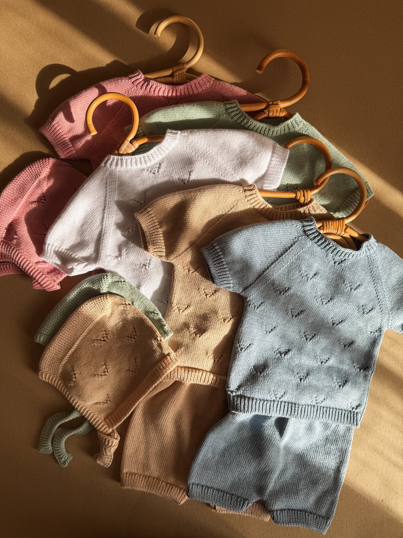 New Set Sun - Maglietta, Pantalone e Cappellino