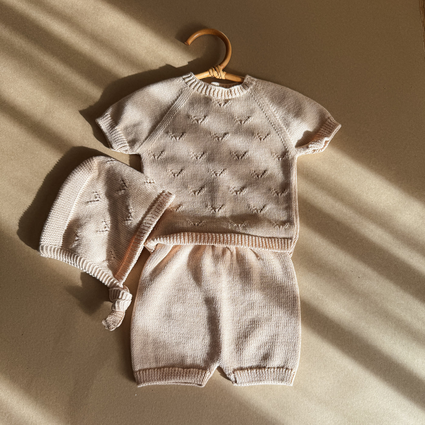 New Set Sun - Maglietta, Pantalone e Cappellino