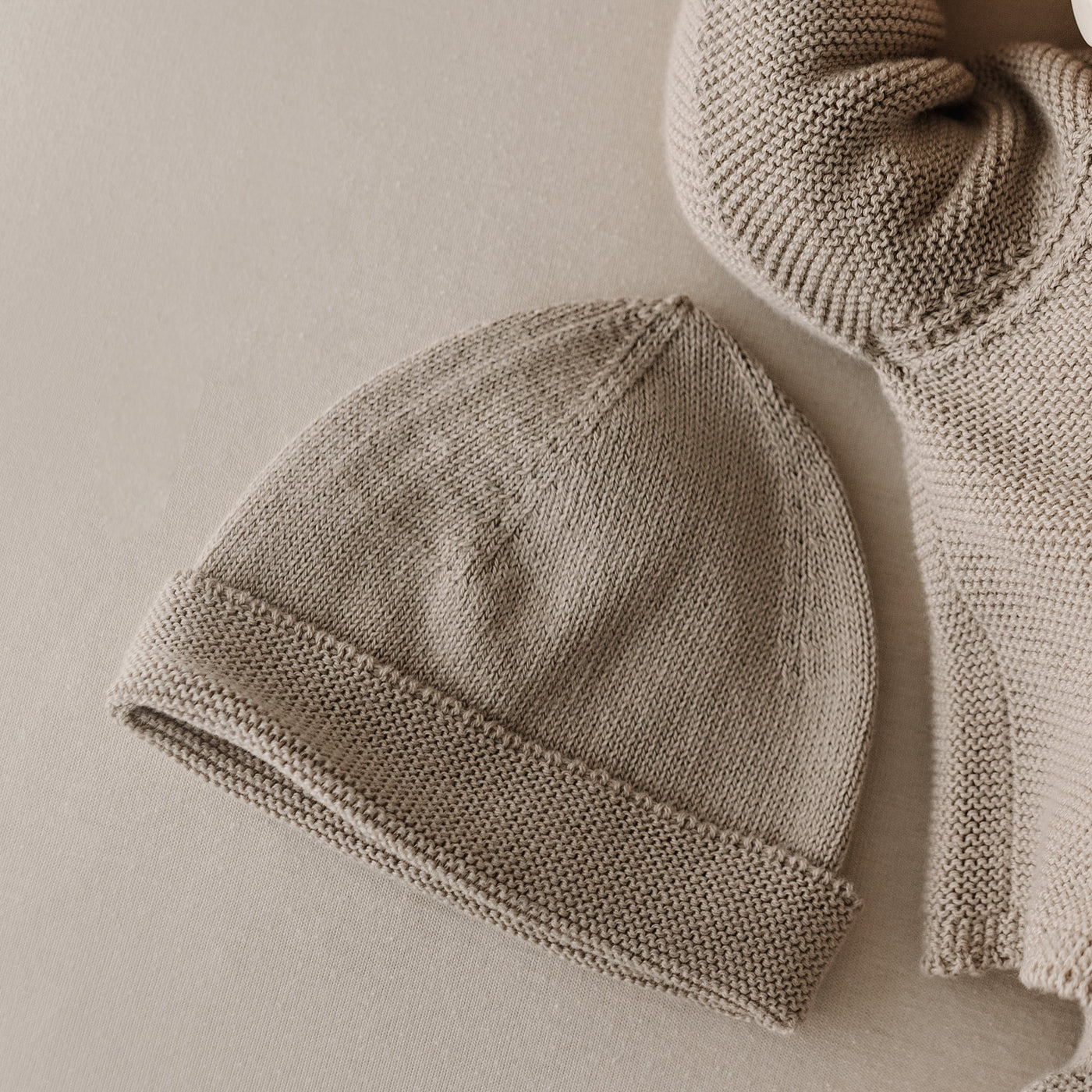 New Cappello Minimal in Cotone Biologico fino a 2 mesi - Baby Clothes - Baby Rainbow Shop - P.IVA 04847500230