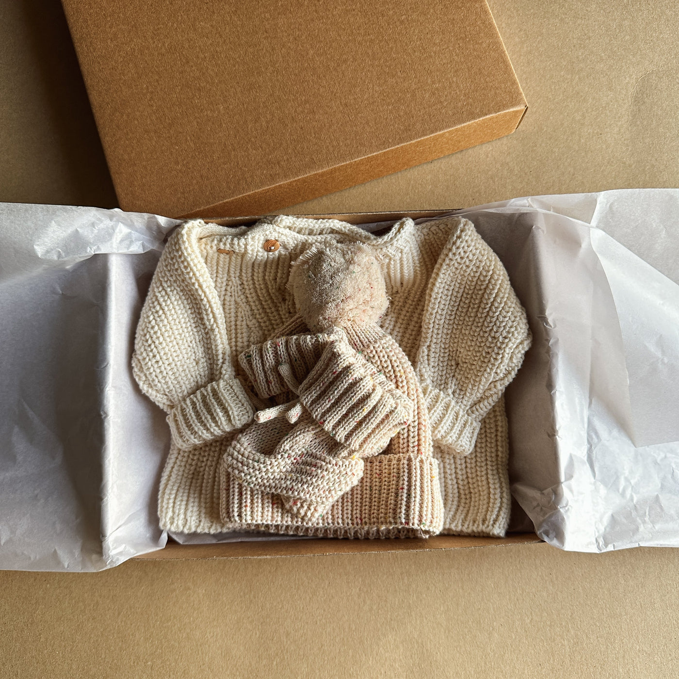 Baby Gift Box - Inverno Maglione Cappellino e Scarpine - Baby Clothes - Baby Rainbow Shop - P.IVA 04847500230